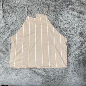 Women’s medium crop top